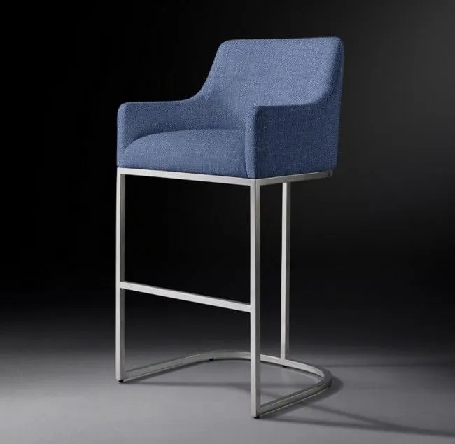 Купить Барный стул Emery Curved-Back Track Polished по цене 50 000  руб.